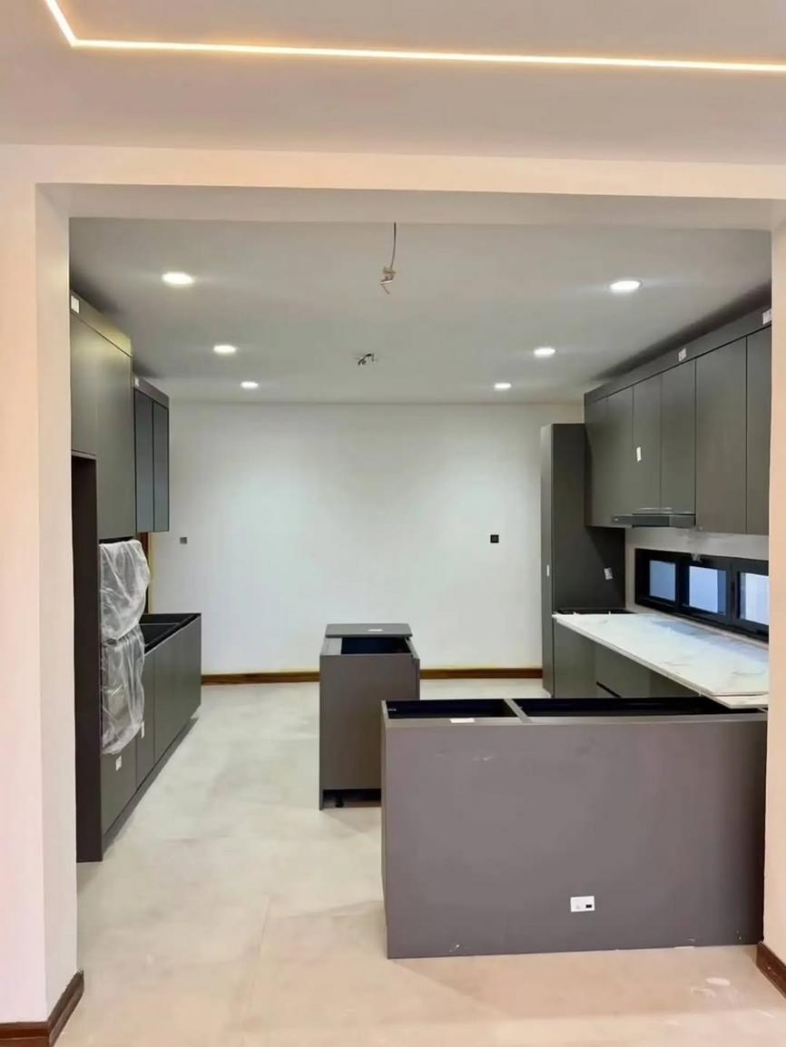 media -5 media -5