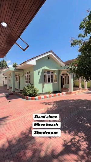 3 Bedrooms House for Rent in Mbezi Beach, Dar Es Salaam 3 Bedrooms House for Rent in Mbezi Beach, Dar Es Salaam