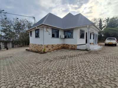 Nyumba/Apartment ya vyumba vitatu inapangishwa Kibamba, Dar Es Salaam