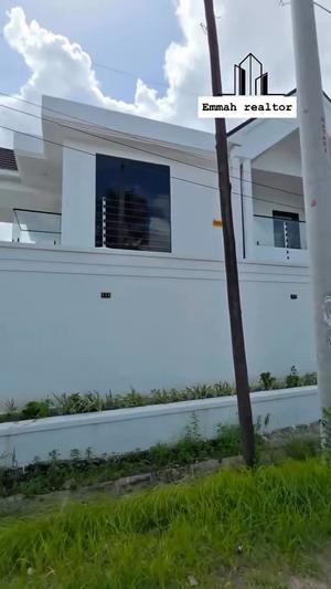 Nyumba ya vyumba vitano inauzwa Kijitonyama, Dar Es Salaam (400 sqm)