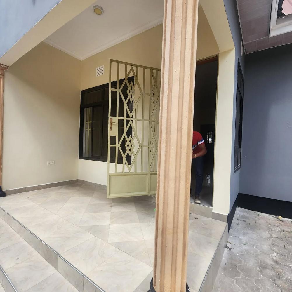  media -1