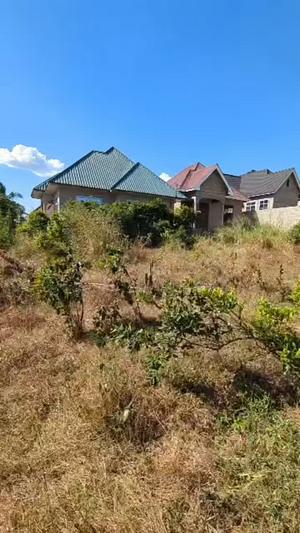 Kiwanja kinauzwa Mbezi Mwisho, Dar Es Salaam (520 sqm) Kiwanja kinauzwa Mbezi Mwisho, Dar Es Salaam (520 sqm)
