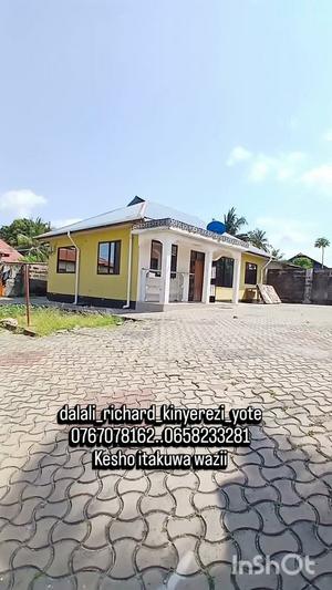 Nyumba ya vyumba vitatu inapangishwa Tabata Kinyerezi, Dar Es Salaam Nyumba ya vyumba vitatu inapangishwa Tabata Kinyerezi, Dar Es Salaam