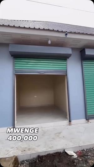 Duka linapangishwa Mwenge, Dar Es Salaam Duka linapangishwa Mwenge, Dar Es Salaam