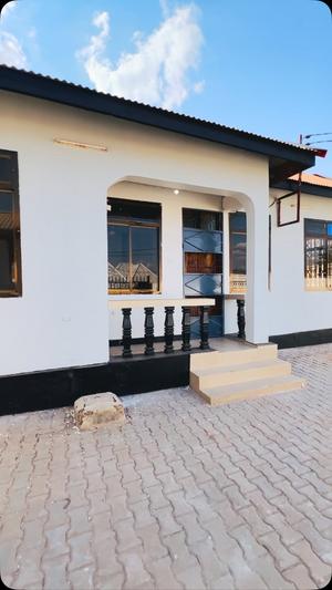 Nyumba ya vyumba vitatu inapangishwa Chidachi, Dodoma Nyumba ya vyumba vitatu inapangishwa Chidachi, Dodoma