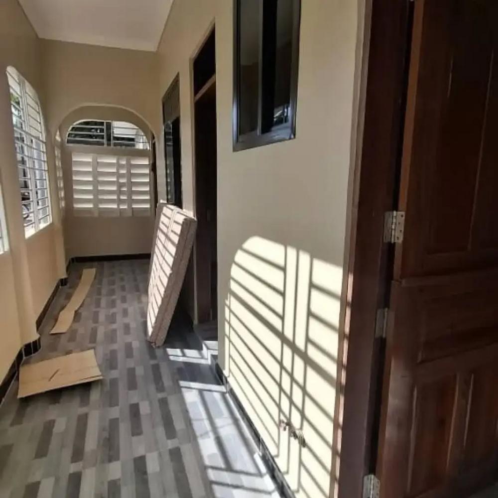 media -6 media -6