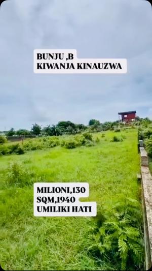 Kiwanja kinauzwa Bunju B Sokoni, Dar Es Salaam sqm 1940 Kiwanja kinauzwa Bunju B Sokoni, Dar Es Salaam sqm 1940