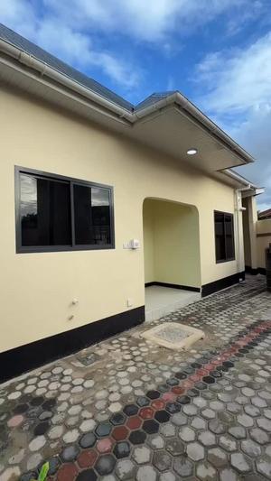 3 Bedrooms House for Rent in Mwananyamala, Dar Es Salaam 3 Bedrooms House for Rent in Mwananyamala, Dar Es Salaam