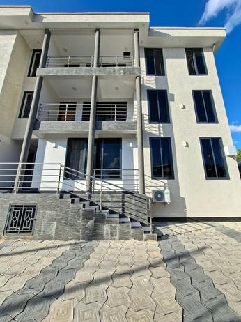 Apartment ya vyumba viwili inapangishwa Mbezi Beach Massana, Dar Es Salaam Apartment ya vyumba viwili inapangishwa Mbezi Beach Massana, Dar Es Salaam