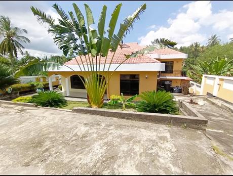 Nyumba ya vyumba 6 inauzwa Mbezi Kwa Msuguli, Dar Es Salaam (1000 sqm) Nyumba ya vyumba 6 inauzwa Mbezi Kwa Msuguli, Dar Es Salaam (1000 sqm)