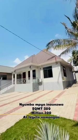 Nyumba ya vyumba vitatu inauzwa Tegeta Namanga, Dar Es Salaam (500 sqm)
