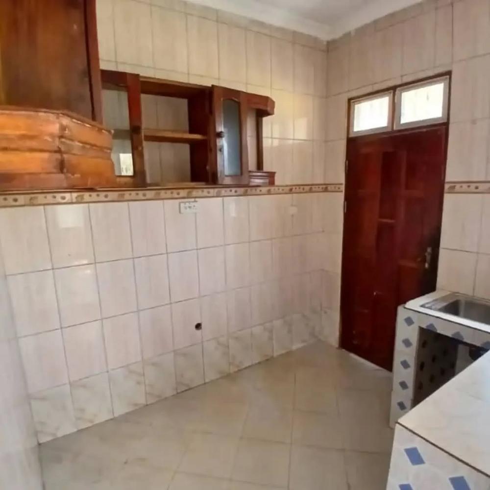 media -3