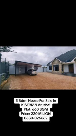 Nyumba ya vyumba vitatu inauzwa Kiseriani, Arusha (660 sqm) Nyumba ya vyumba vitatu inauzwa Kiseriani, Arusha (660 sqm)