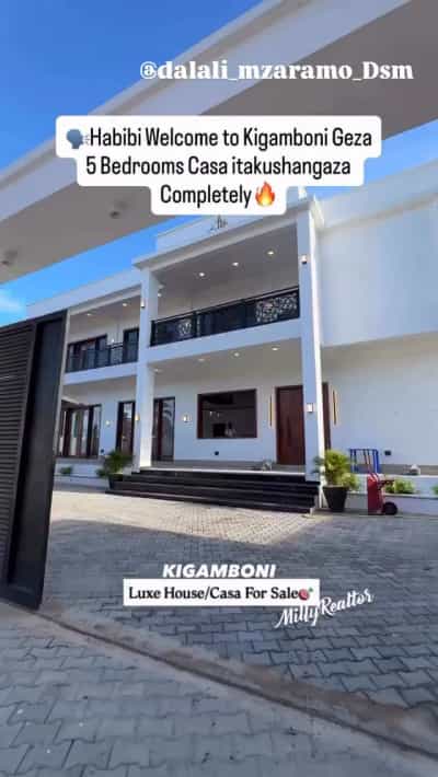 Nyumba inauzwa Kigamboni, Dar Es Salaam (810 sqm)