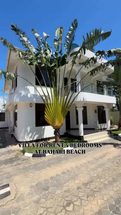 Villa ya vyumba vinne inapangishwa Bahari Beach Ushuarini, Dar Es Salaam