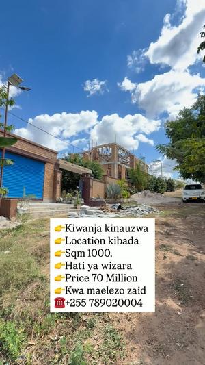 Kiwanja kinauzwa Kibada, Dar Es Salaam (1000 sqm) Kiwanja kinauzwa Kibada, Dar Es Salaam (1000 sqm)