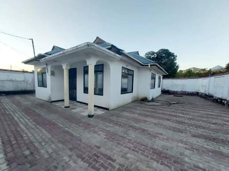 3 Bedrooms House for Rent in Mbezi Mwisho Malamba, Dar Es Salaam