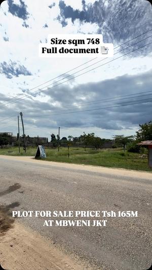 Kiwanja kinauzwa Mbweni Jkt, Dar Es Salaam sqm 748 Kiwanja kinauzwa Mbweni Jkt, Dar Es Salaam sqm 748