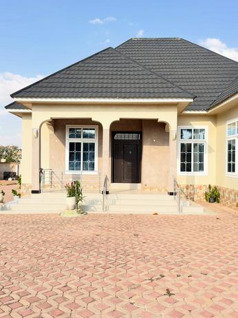 3 Bedrooms House for Sale in Ihumwa Flamingo, Dodoma (2600 sqm) 3 Bedrooms House for Sale in Ihumwa Flamingo, Dodoma (2600 sqm)