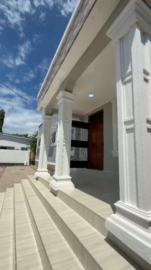 Nyumba ya vyumba vitatu inapangishwa Tegeta Dawasco, Dar Es Salaam Nyumba ya vyumba vitatu inapangishwa Tegeta Dawasco, Dar Es Salaam