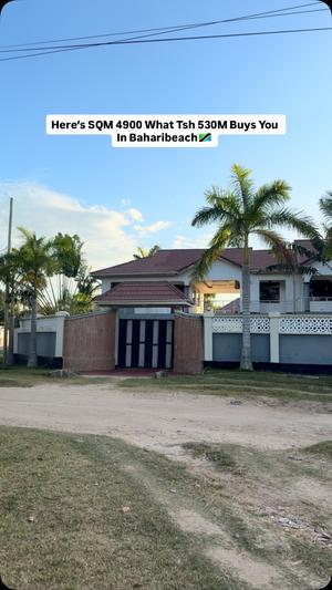 Kiwanja kinauzwa Baharibeach, Dar Es Salaam (4900 sqm) Kiwanja kinauzwa Baharibeach, Dar Es Salaam (4900 sqm)