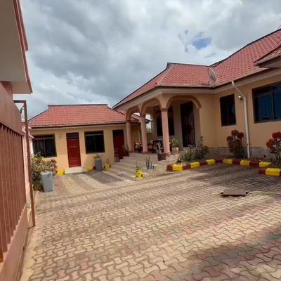 4 Bedrooms House for Sale in Tegeta Wazo Mivumoni, Dar Es Salaam (560 sqm) 4 Bedrooms House for Sale in Tegeta Wazo Mivumoni, Dar Es Salaam (560 sqm)