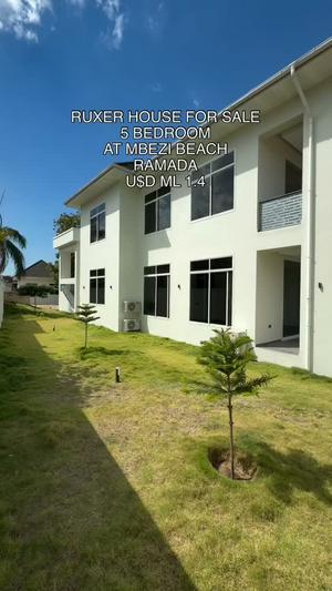 5 Bedrooms House for Sale in Mbezi Beach Ramada, Dar Es Salaam (1800 sqm) 5 Bedrooms House for Sale in Mbezi Beach Ramada, Dar Es Salaam (1800 sqm)