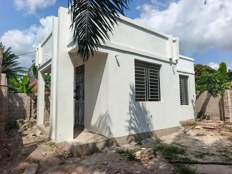 Nyumba ya vyumba vitatu inauzwa Chanika Kwa Bwaja, Dar Es Salaam (400 sqm)