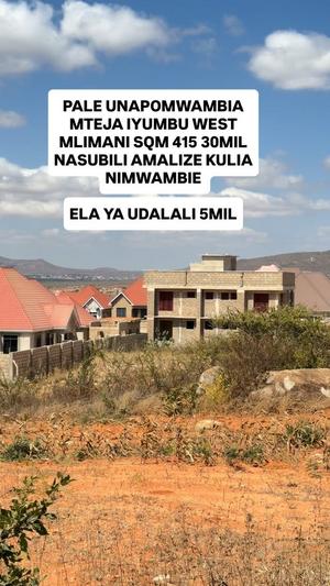 Plot for sale in Iyumbu West, Dodoma sqm 415