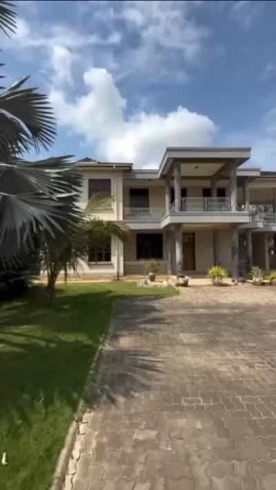 Nyumba ya vyumba vitano inapangishwa Mbweni JKT, Dar Es Salaam