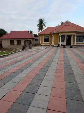 3 Bedrooms House/Apartment for Rent in Madale Mkoroshini, Dar Es Salaam 3 Bedrooms House/Apartment for Rent in Madale Mkoroshini, Dar Es Salaam