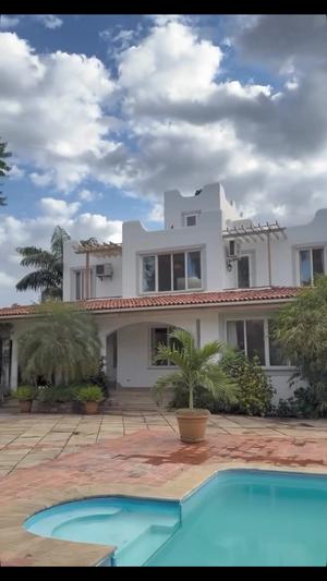 Villa ya vyumba vitano inapangishwa Mbezi Beach, Dar Es Salaam