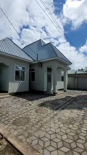 Nyumba ya chumba kimoja inapangishwa Kinyerezi Kibaga, Dar Es Salaam Nyumba ya chumba kimoja inapangishwa Kinyerezi Kibaga, Dar Es Salaam