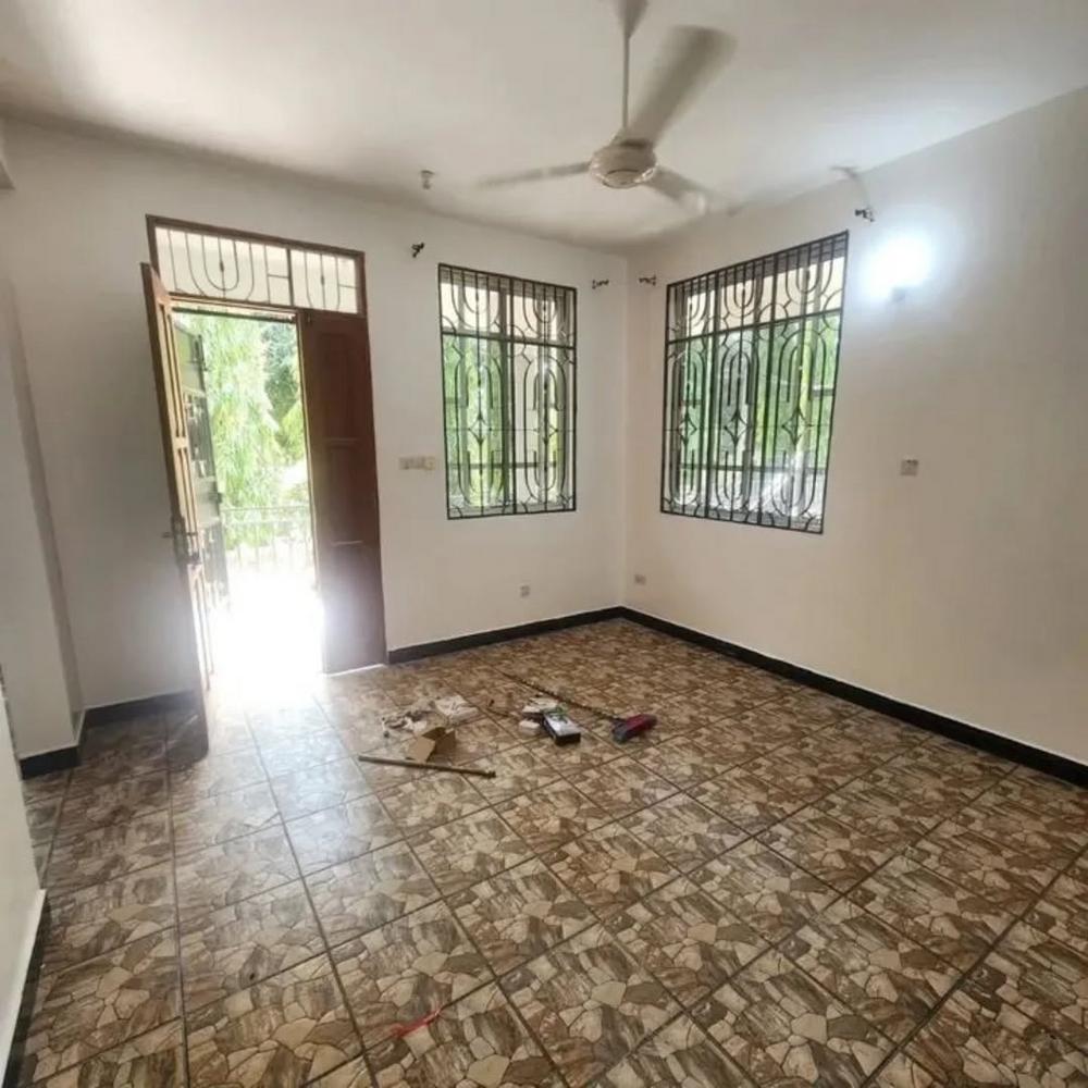 media -6