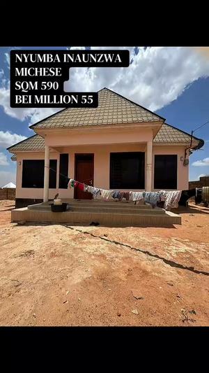 Nyumba ya vyumba vitatu inauzwa Michese, Dodoma (590 sqm) Nyumba ya vyumba vitatu inauzwa Michese, Dodoma (590 sqm)
