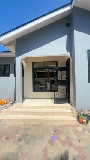 3 Bedrooms House for Rent in Tegeta Masaiti, Dar Es Salaam