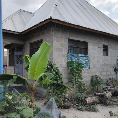 Nyumba ya vyumba vitatu inauzwa Ukonga Mombasa Moshi Bar, Dar Es Salaam Nyumba ya vyumba vitatu inauzwa Ukonga Mombasa Moshi Bar, Dar Es Salaam