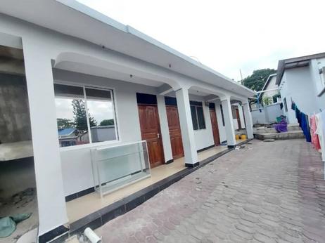 Apartment ya chumba kimoja inapangishwa Mbezi Kwa Msuguri, Dar Es Salaam Apartment ya chumba kimoja inapangishwa Mbezi Kwa Msuguri, Dar Es Salaam