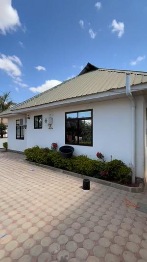 Apartment ya vyumba viwili inapangishwa Chidachi Ushuaani, Dodoma Apartment ya vyumba viwili inapangishwa Chidachi Ushuaani, Dodoma