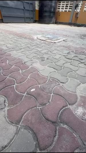 Nyumba ya vyumba vitatu inapangishwa Mwenge, Dar Es Salaam Nyumba ya vyumba vitatu inapangishwa Mwenge, Dar Es Salaam