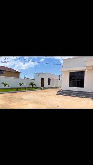 House for Sale in Kigamboni Geza Ulole Bamba Beach, Dar Es Salaam (685 sqm)