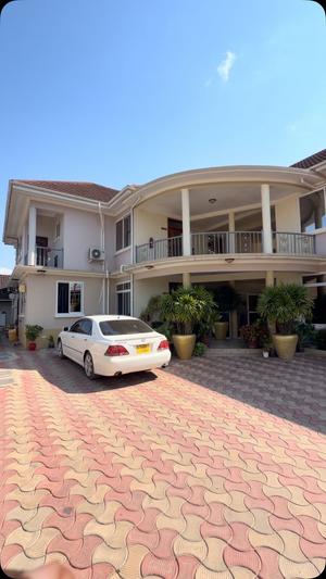 Apartment (Furnished) ya vyumba viwili inapangishwa Mbezi Beach, Dar Es Salaam Apartment (Furnished) ya vyumba viwili inapangishwa Mbezi Beach, Dar Es Salaam