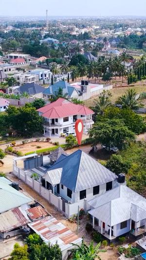 Nyumba ya vyumba vitatu inauzwa Madale Shule, Dar Es Salaam (400 sqm) Nyumba ya vyumba vitatu inauzwa Madale Shule, Dar Es Salaam (400 sqm)