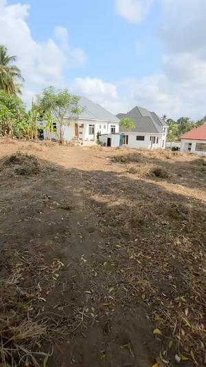Residential Plot for Sale in Madale Msumi Darajani, Dar Es Salaam (1100 sqm) Residential Plot for Sale in Madale Msumi Darajani, Dar Es Salaam (1100 sqm)