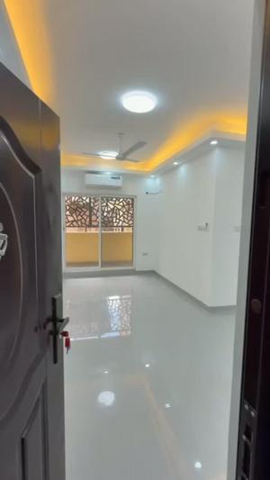 Apartment ya vyumba vitatu inapangishwa Kariakoo Livingstone, Dar Es Salaam Apartment ya vyumba vitatu inapangishwa Kariakoo Livingstone, Dar Es Salaam