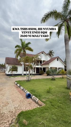 6 Bedrooms House for Sale in Bahari Beach, Dar Es Salaam (2400 sqm)