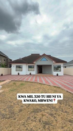 Nyumba inauzwa Mbweni Round About, Dar Es Salaam (800 sqm) Nyumba inauzwa Mbweni Round About, Dar Es Salaam (800 sqm)