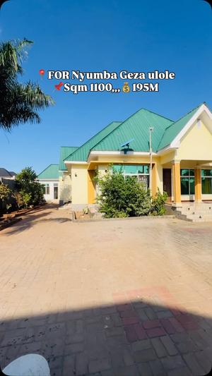 Nyumba ya vyumba vinne inauzwa Kigamboni Geza Ulole, Dar Es Salaam (1100 sqm) Nyumba ya vyumba vinne inauzwa Kigamboni Geza Ulole, Dar Es Salaam (1100 sqm)