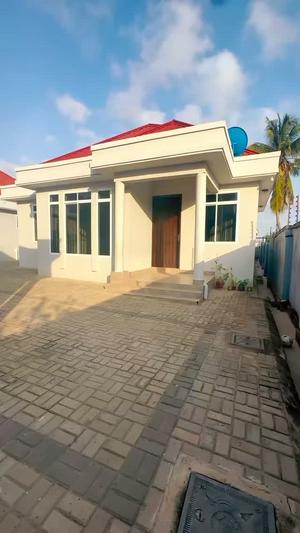 Apartment ya vyumba vitatu inapangishwa Bunju Moga, Dar Es Salaam