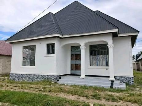 Nyumba ya vyumba vitatu inauzwa Chanika Nyeburu, Dar Es Salaam (450 sqm) Nyumba ya vyumba vitatu inauzwa Chanika Nyeburu, Dar Es Salaam (450 sqm)